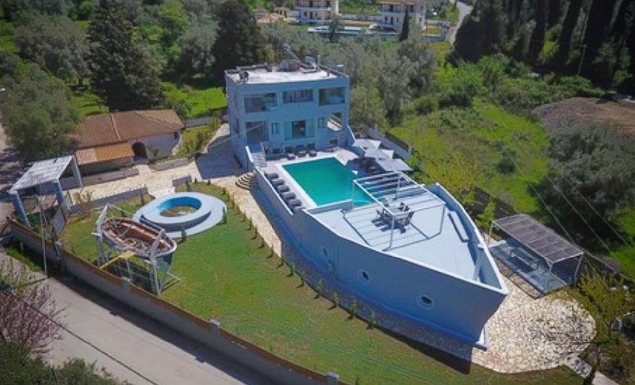 Boat Villa Yénion المظهر الخارجي الصورة